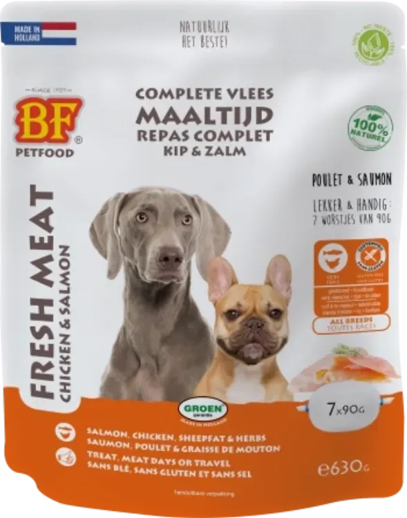 Aliment complet au poulet et saumon 8.95€
